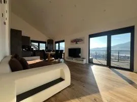 Luxus-Penthouse mit Weitblick & Balkon
