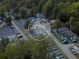 Beer Base-Camp Oktoberfest camping, отель в Мюнхене