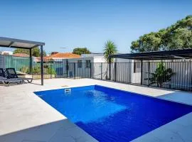 Palm Beach Villas by Rockingham Apartments