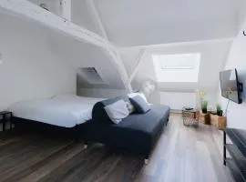 Modern Loft Apartment with Cozy Vibes