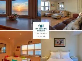 Victoria Parade- Family apartment stone's throw from beach and town - Private parking space - sea views