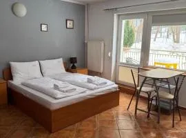 Przy Plaży pokoje&apartamenty