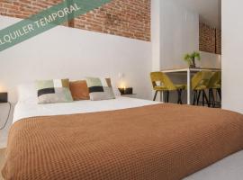 Collection Latina - Apartamentos &Uacute;nicos en el Barrio M&aacute;s Aut&eacute;ntico