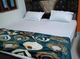 tHE AARYAN VATIKA HOMESTAY MAIHAR, hotell sihtkohas Maihar
