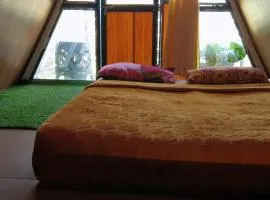 Leaf Mist vaga A frame cabin vagamon