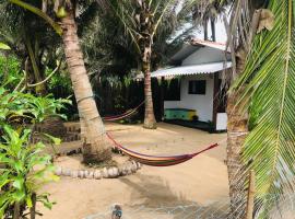 Rooms at Maduka Restaurant, Hotel in Ilandaiyadi