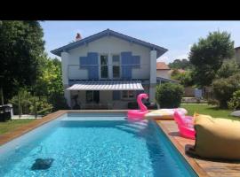 MAISON station balneaire, hotel a BIQ