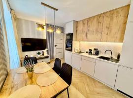 Fly Apartment Modlin by JumpInHere, hotel v destinácii Nowy Dwór Mazowiecki