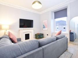 Portside Apartment, Hotel in Greenock
