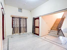 SPOT ON Muskan Lodge & Restaurants, hotel en Jāmul