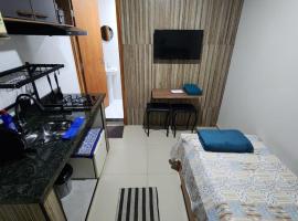 Studio Aconchegante, hotel in Lins