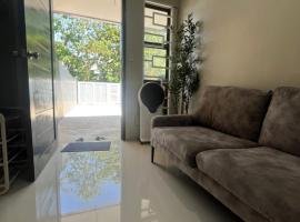 Hayat Apartment Digos City, hotel v destinácii Dawis