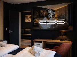 236 ROOMS Wörthersee - Adults Only & Self Check-in、クルンペンドルフ・アム・ヴェルターゼーのホテル