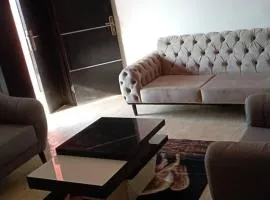 Apartment Sleeps 4 with Free Parking