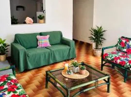 Charming Creole house for 2 in Petit-Bourg