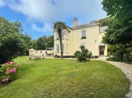5 Bed in Woodford 60291