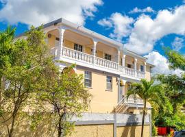 Escape Suite, hotel em Canefield