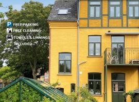 Charming Heritage Townhouse, hôtel à Odense