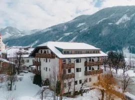 Strasserwirt - Ansitz zu Tirol