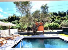 Casa Fountain Villa, hotel a Kolímbia