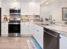 Lighthouse Point 222 condo