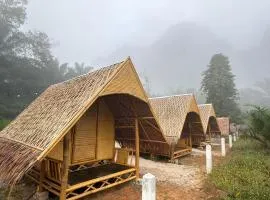 Ozone homestay khaosok โอโซน โฮมสเตย์ เขาสก