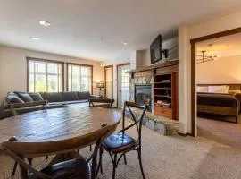 Snow Creek Lodge by Fernie Central Reservations