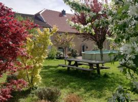 Au Jardin d'Isa, hotel a La Résie-Saint-Martin