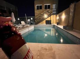 Victoria apart hotel La Rioja, hótel í La Rioja