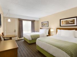 Colonial Square Inn & Suites, hotell i Saskatoon
