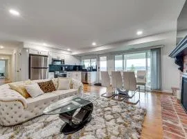 5 Mi to Tech Hub! Scenic Extended Stay in Bellevue