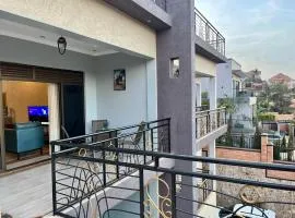 Quiet Home Apartment