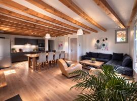 Villa au lac du Salagou - 10 pers, Hotel in Octon