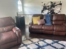 Uncrowded entire 3 Bdrm Unit, hotel i Geraldton