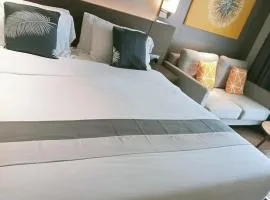 Novotel Mandaluyong at Jolly Luxe Suite