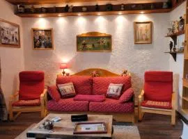 Spacious apartment ideal for 6 people