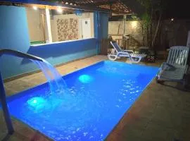 Seu refúgio nas cachoeiras de Milho Verde