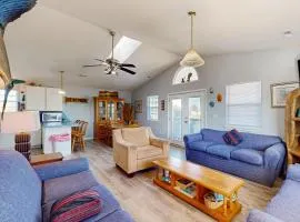 TB601 Clamshell Cottage