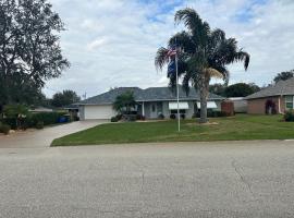 Beautiful home in Avon Park Lake, Hotel in Avon Park