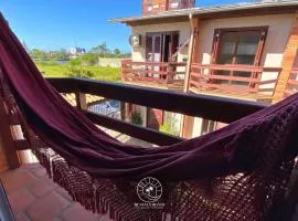 Sobrado aconchegante próximo do mar