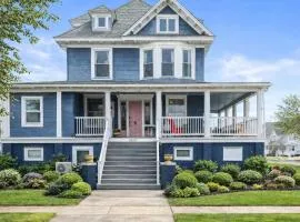 10BR North WW Beach Home - Sleeps 22