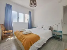 VolKKanrentals Casa Lila Seafront House