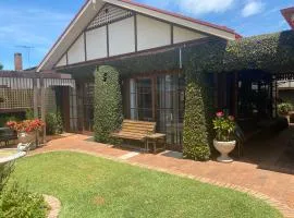 Ciara's Cottage CC'S