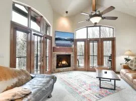 Marina Park Mountain View Townhome: Heart of Frisco