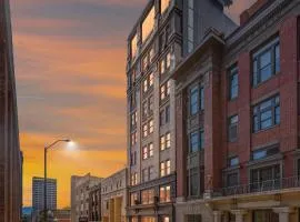 Park Hotel Studio Suite 203