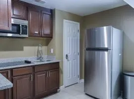 Elegant Studio Suite - Near DC & Top Attractions