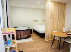 Suite Luxe Romantique avec Spa Privatif