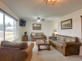 5 Mi to Heise Hot Springs The Trout House, hotel a Ririe