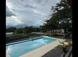 Viesnīca Hermosa casa campestre pilsētā Buga