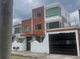 Aeropuerto Internacional Quito Habitación N 4